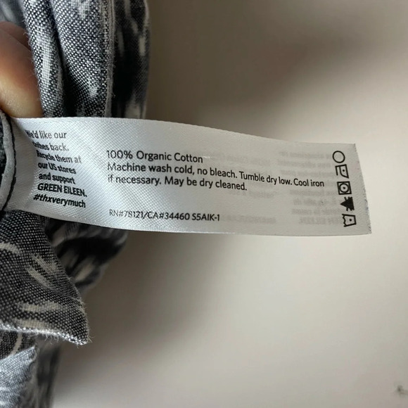 Eileen Fisher | Gray & White Patterned Organic Cotton Tank Top Size XS - Picture 3 of 6